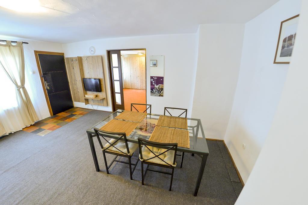 Apartment Gabriel Sibiu Exterior photo